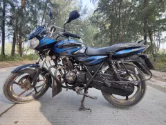 BAJAJ DISCOVER 150